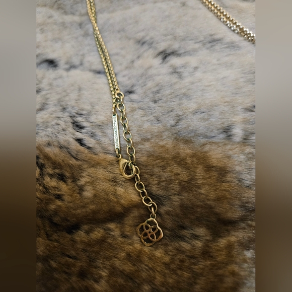 Kendra Scott Necklace - Picture 3 of 4
